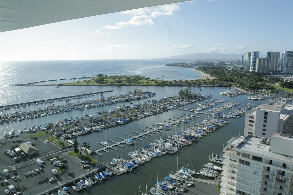 Ilikai Lite Aparthotel Honolulu Exteriör bild